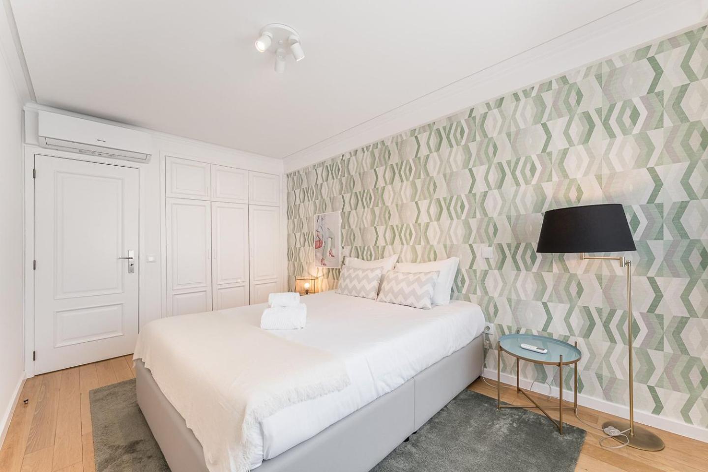 Guestready - Geometric Dawn In Vila Do Conde Exteriör bild