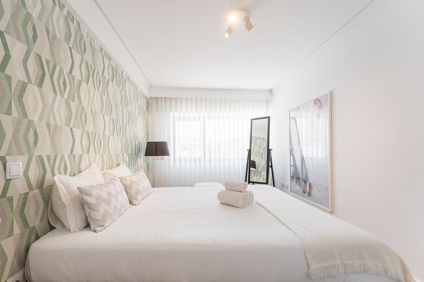 Guestready - Geometric Dawn In Vila Do Conde Exteriör bild